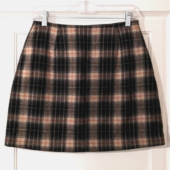 Limited Wool Vintage Black Tan 90s Plaid Tartan Mini Skirt Small size 6 Friends - Picture 1 of 6